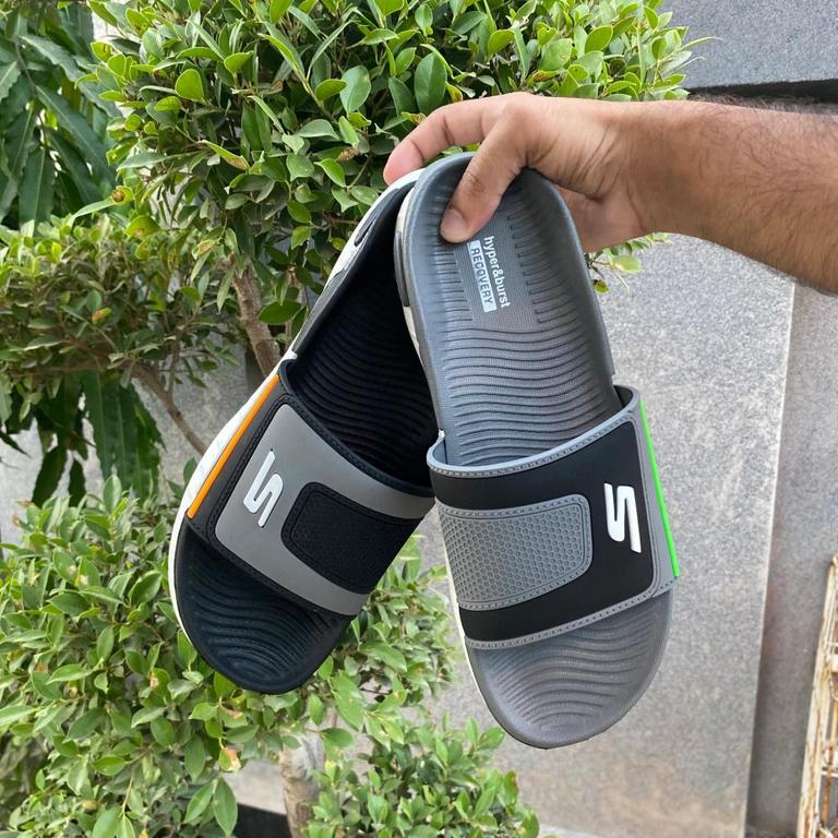 Skechers Ultra Premium Slides